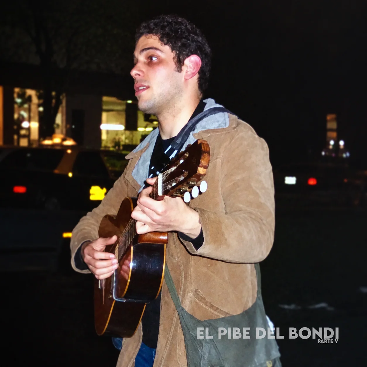 Ricardo Bisignano joven con su guitarra